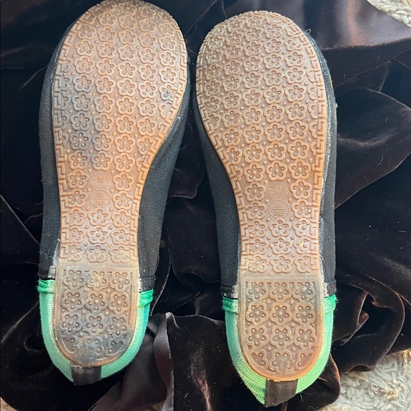 Butterfly flats🦋 - Picture 6 of 6